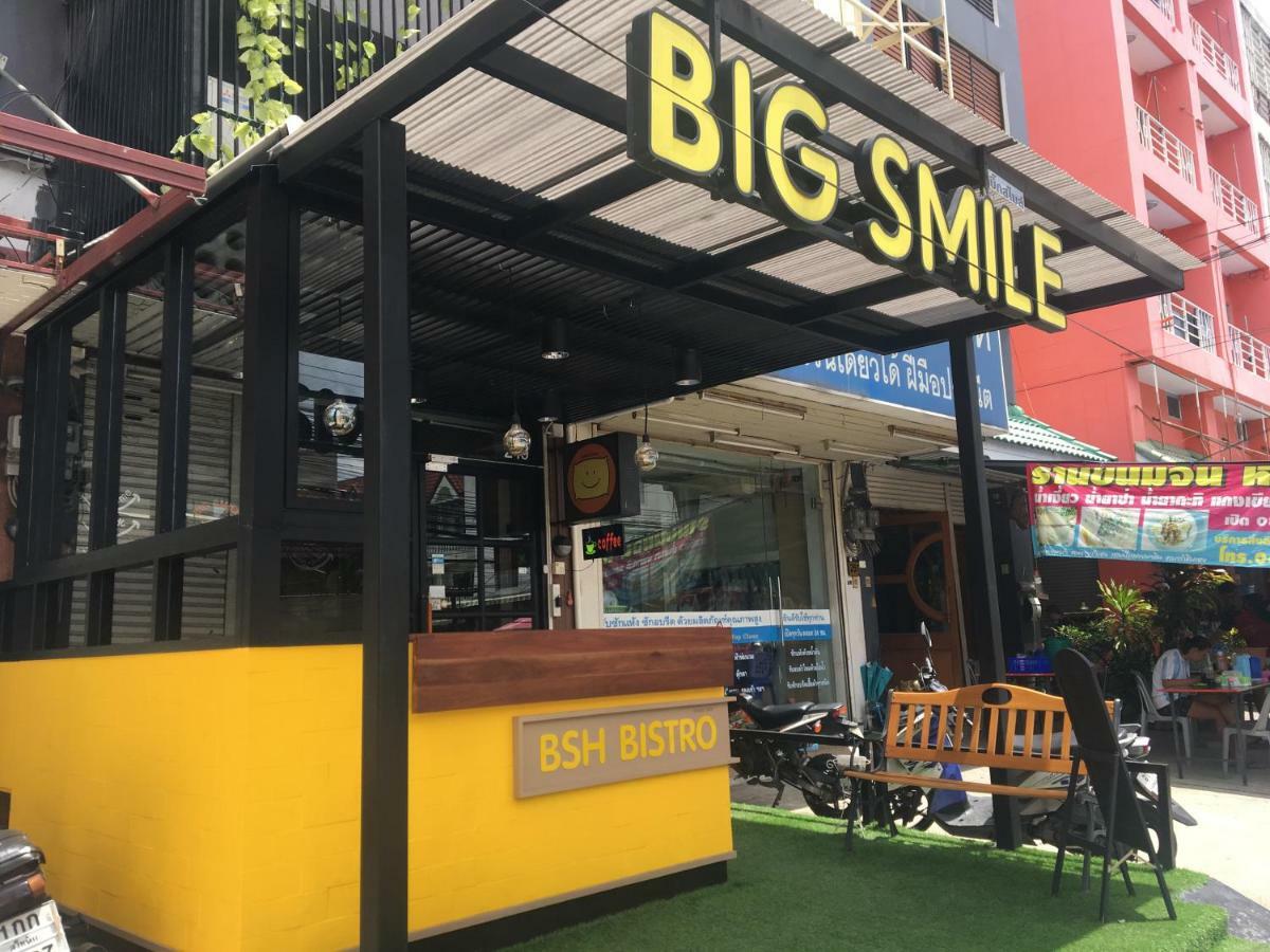 Big Smile Hotel Banguecoque Exterior foto